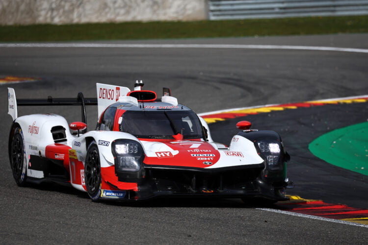 Kobayashi top in final WEC practice at a wet Spa