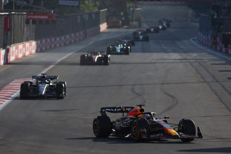 Russell: Verstappen would have raced the same if roles reversed in Baku Sprint clash