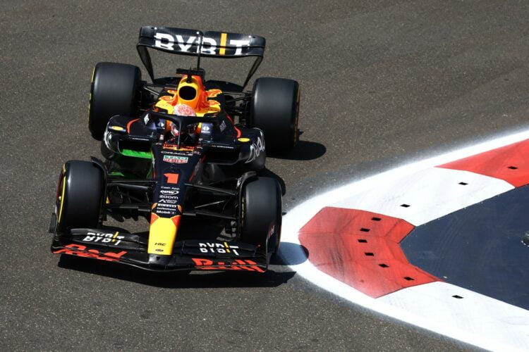 Verstappen heads Leclerc in practice, disaster for Alpine