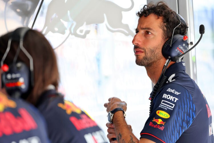 Ricciardo to AlphaTauri rumours shut down after speculation ...