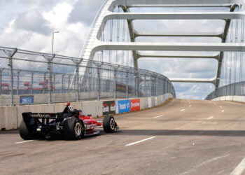 Power tops timesheets in first IndyCar practice from Nashville