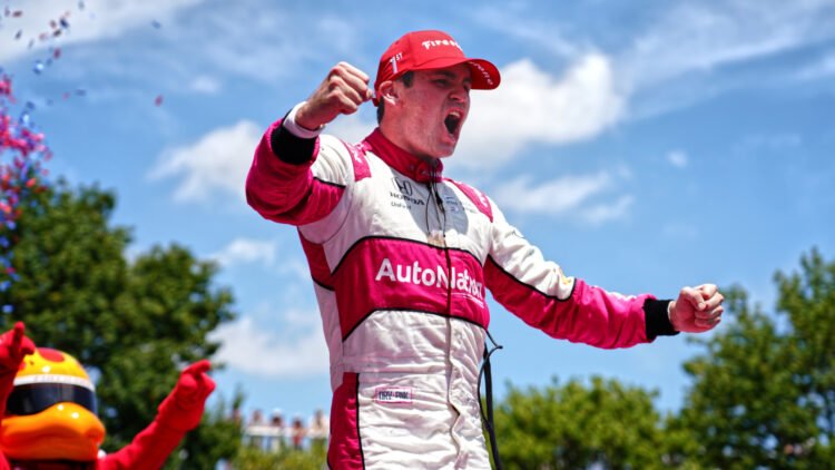 Kirkwood holds off McLaughlin to win on the streets of Nashville