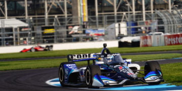 Rahal sets the pace in IndyCar practice from IMS