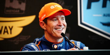 Dixon becomes IndyCar’s Ironman by making a statement at IMS