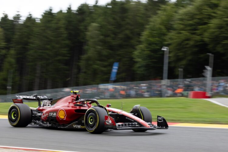 Ferrari held out for red flag before retiring Sainz in Belgian GP