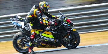 Bezzecchi heads VR46 1-2 in opening Silverstone practice