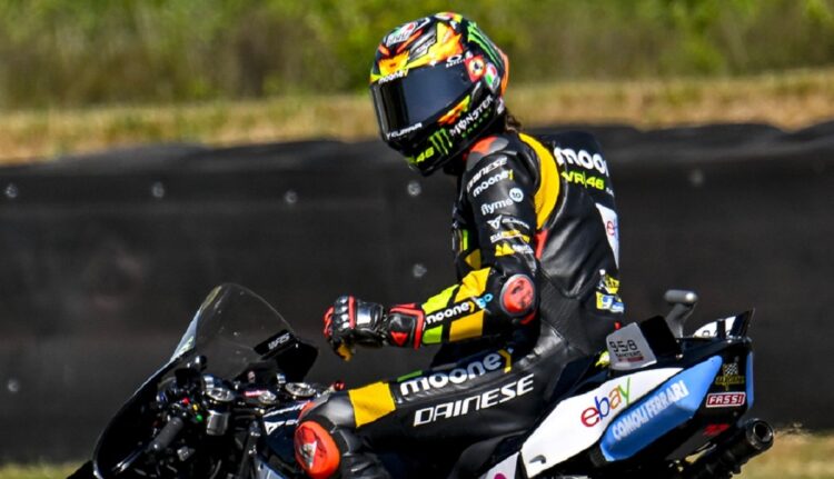 Bezzecchi smashes lap record to lead rain-affected Austrian FP2