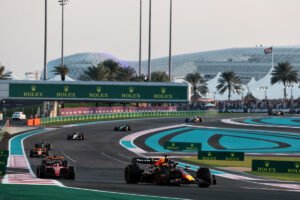 How much prize money did each F1 team receive in 2023?
