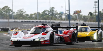 Nasr leads Daytona 24 Hours for Porsche, 10 hours in