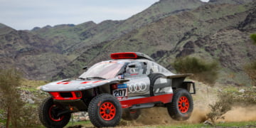 Carlos Sainz Sr.: “The Dakar is unique — it’s very different to any other event!”