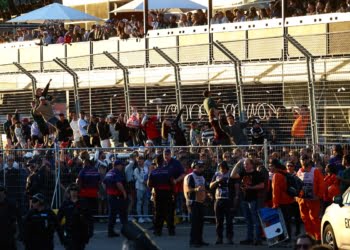 Australian GP to prevent F1 fans from entering track in 2024