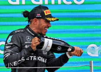 Mercedes: ‘No doubt’ about Hamilton’s dedication to F1 recovery