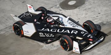 Mexico City E-Prix: Evans tops chilly FP2