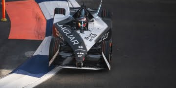 Cassidy, Evans and Vandoorne all slapped with grid penalties