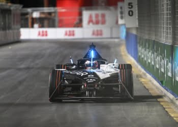 Diriyah E-Prix: Jaguar’s Evans tops third practice