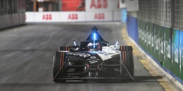 Diriyah E-Prix: Jaguar’s Evans tops third practice