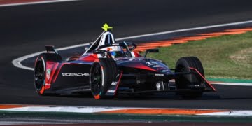 ‘A win would be ideal’: Da Costa targeting perfect start to Season 10