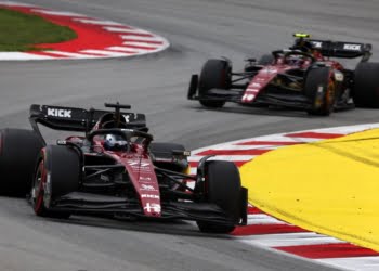 Sauber believe F1 progress possible with ‘immensely tight grid’
