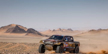 Game on as Loeb cuts Sainz’s lead by 7 minutes – Chicherit shines