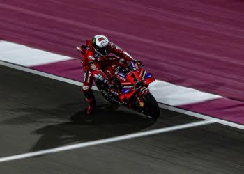 Bagnaia shatters Lusail lap record as Ducati dominates final pre-season MotoGP test