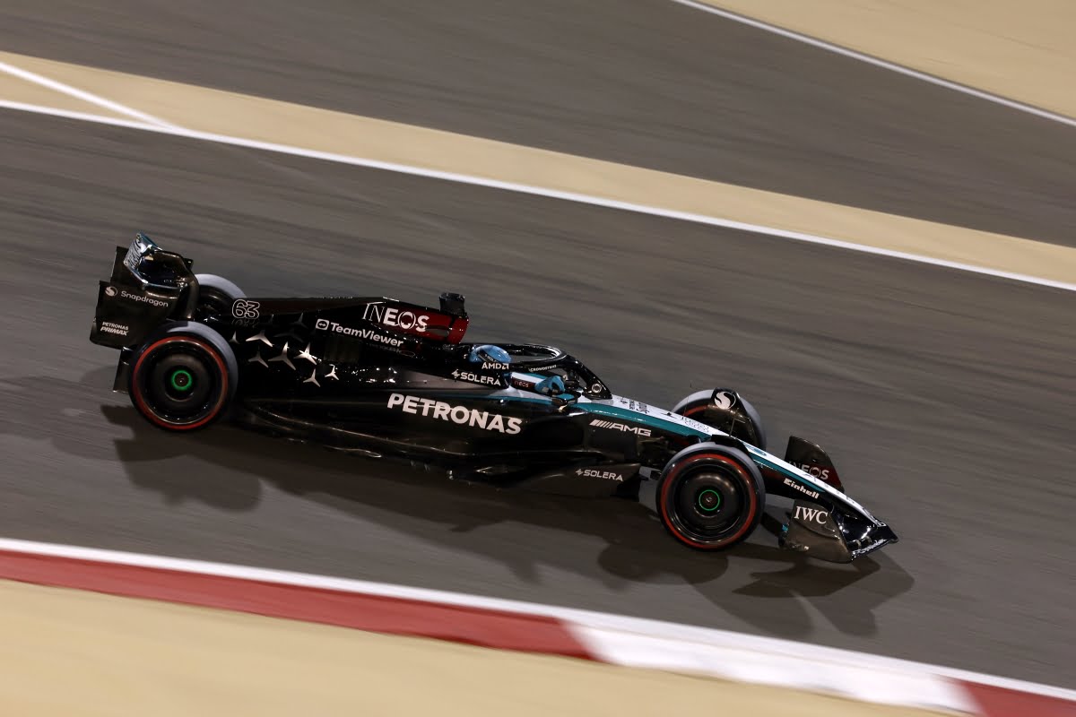 Russell: Mercedes deve entender o surpreendente ritmo de treinos da F1 no Bahrein Russell: Mercedes deve entender o surpreendente ritmo de treinos da F1 no Bahrein