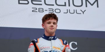 Barnard joins PHM Racing to complete 2024 F2 grid