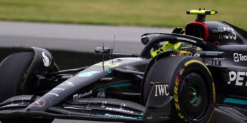 Mercedes deny Hamilton F1 exit related to 2024 car concerns