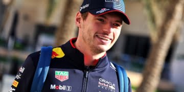 Formula E CEO places $250,000 charity wager on Verstappen F1 title bid