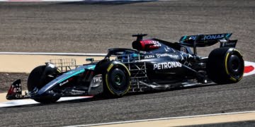Who is driving when during 2024 F1 pre-season testing?