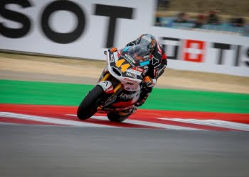 Canet ends long wait for maiden Moto2 victory with win at Portimao
