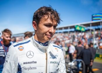 Albon bemoans being in ‘no man’s land’ as F1 points evade Williams in Australia