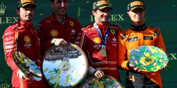 Sainz wins Australian GP as brake trouble puts Verstappen out