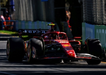 Sainz hopeful of Australia pole battle once he pushes the limits