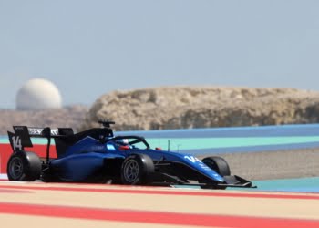 Browning holds off Mansell for F3 win in Bahrain Feature