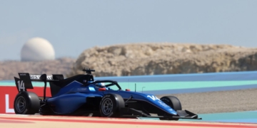 Browning holds off Mansell for F3 win in Bahrain Feature