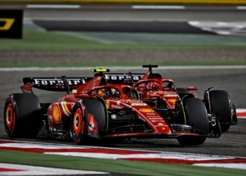 Sainz overcame brake vibrations to claim Bahrain F1 podium