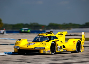 Hanson quickest in FP2 at Sebring