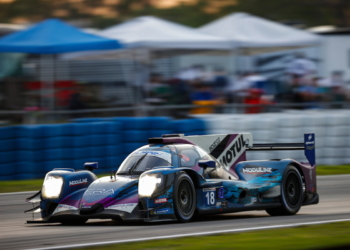 Zilisch sprints to LMP2 victory at Sebring