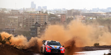 Neuville in trouble