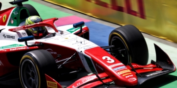 Bearman storms to F2 pole position in Jeddah