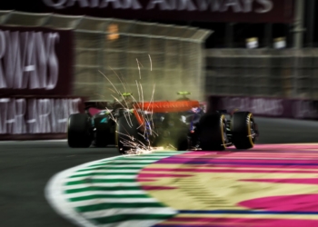 Hamilton escapes penalty for impeding in Saudi GP practice