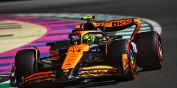 Norris: McLaren on ‘back foot’ amid Saudi F1 practice struggles