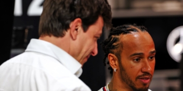 Wolff told Hamilton he’ll have to ‘picture our rear wing’ from F1 2025