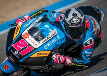 Lopez denies Baltus to win Qatar Moto2 thriller