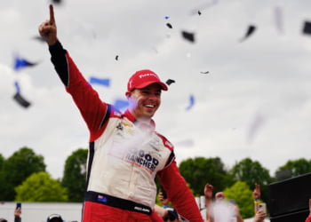 McLaughlin repeats, takes IndyCar win at Barber amid controversy