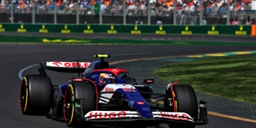 Tsunoda details where he has the edge over Ricciardo at RB