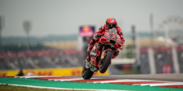 Bagnaia ‘raced in defence’ in COTA with Ducati chatter issue