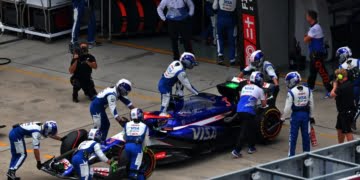 Mekies rues Ricciardo’s ‘good steps’ being wasted in F1 Chinese GP