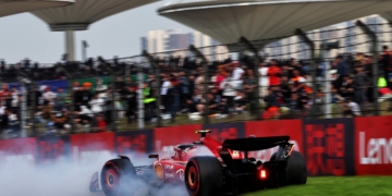 Sainz details how he avoided terminal damage in China F1 spin