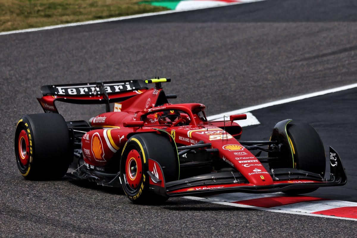 Sainz highlights key to Ferrari’s improved 2024 F1 strategic calls ...